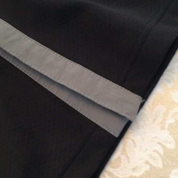 Oakley button down - Picture 5 of 11